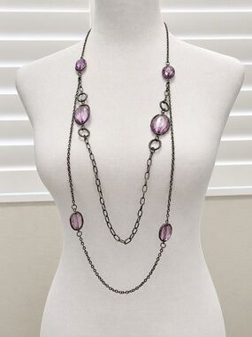 Pendant with faceted lavender-purple acrylic stones
